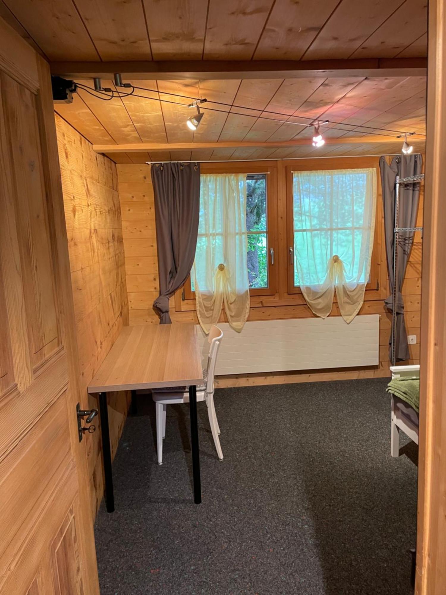 Edelweiss 4 Zi Ferienwohnung In Landhaus Frutigen Exterior foto